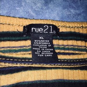 Long sleeve Rue21 shirt